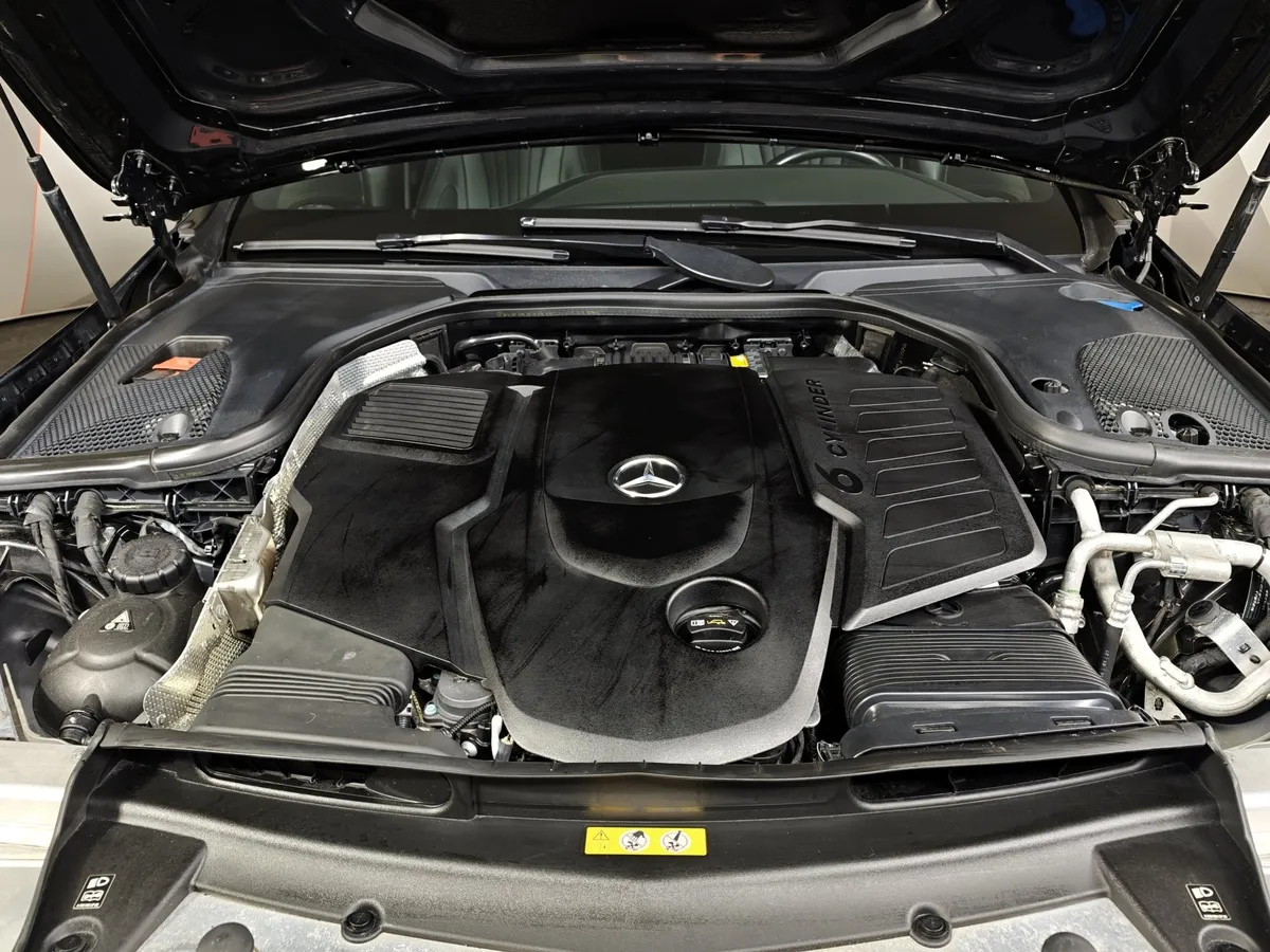 Mercedes-Benz CLS 350 d AT 4Matic (249 л.с.) Sport Серый в АВИЛОН. Слайд №11