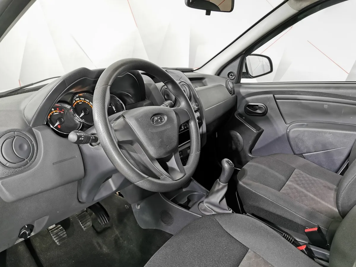 ВАЗ (Lada) Largus 1.6 MT 8 кл (5 мест) (87 л.с.) Белый в АВИЛОН. Слайд №16