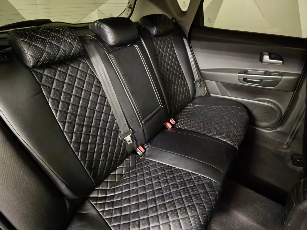 Kia Ceed 1.6 MT (126 л.с.) Comfort Черный в АВИЛОН. Слайд №15