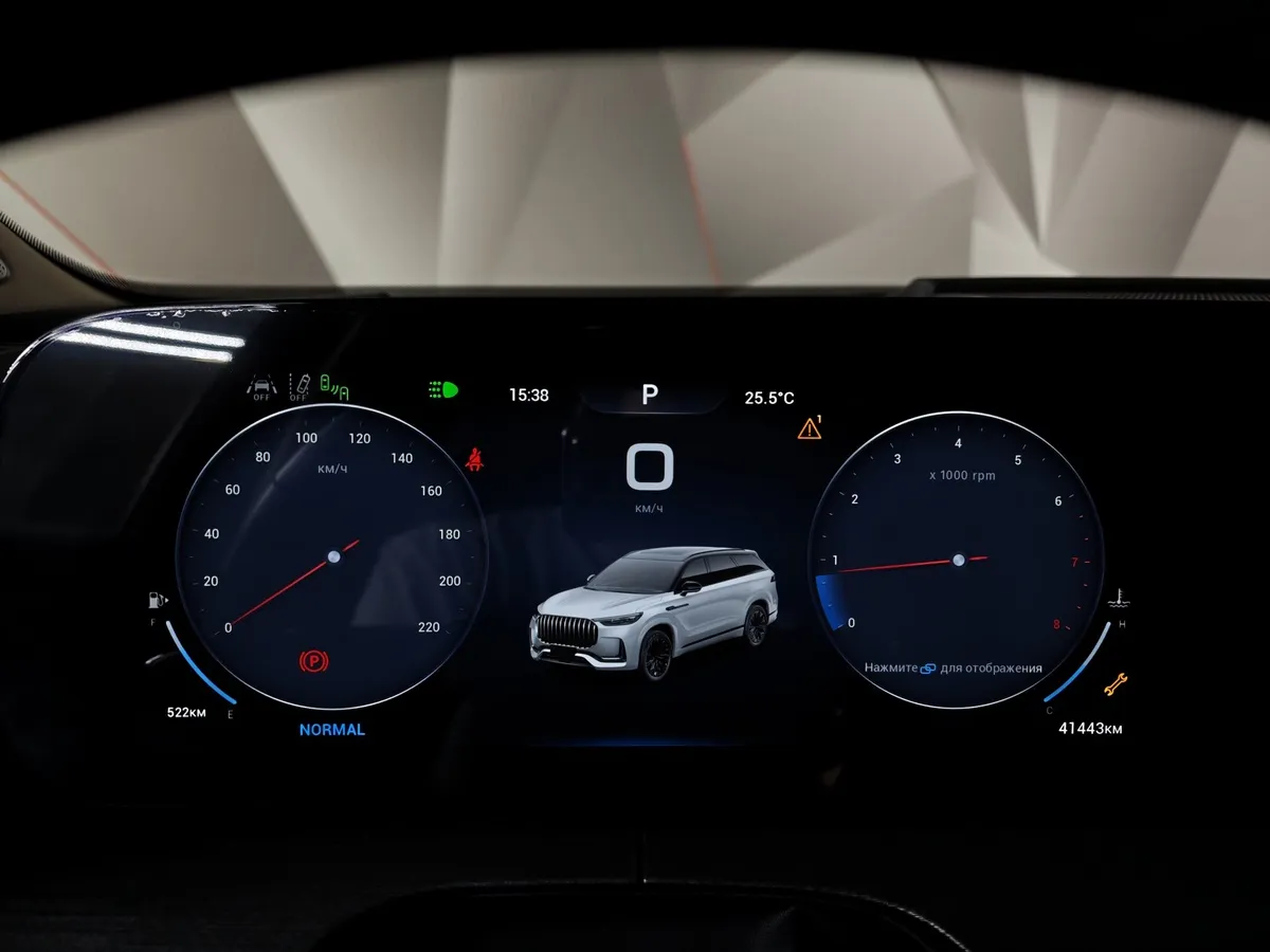 JAECOO J8 2.0 DCT 4WD (249 л.с.) Supreme Черный в АВИЛОН. Слайд №17