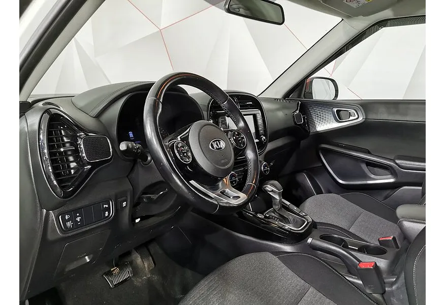 Kia Soul 1.6 MPI AT (123 л.с.) Luxe Белый в АВИЛОН. Слайд №19