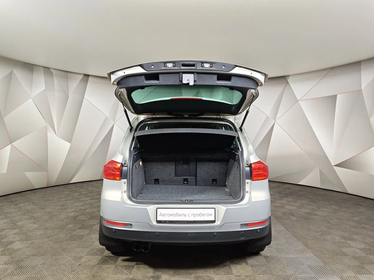Volkswagen Tiguan 2.0 TSI 4Motion AT (170 л.с.) Track & Field Желтый в АВИЛОН. Слайд №11