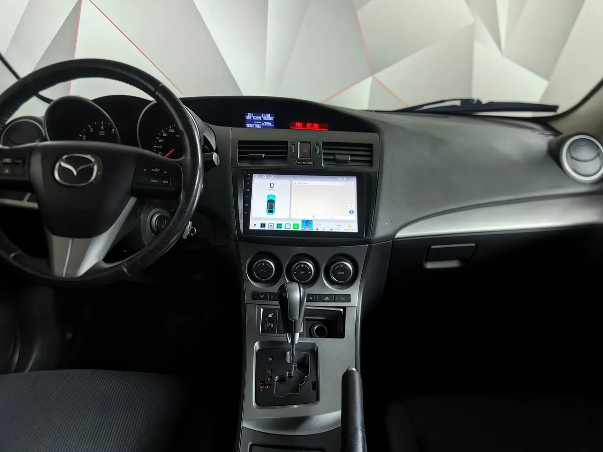Mazda 3 1.6 AT (105 л.с.) Серый в АВИЛОН. Слайд №14
