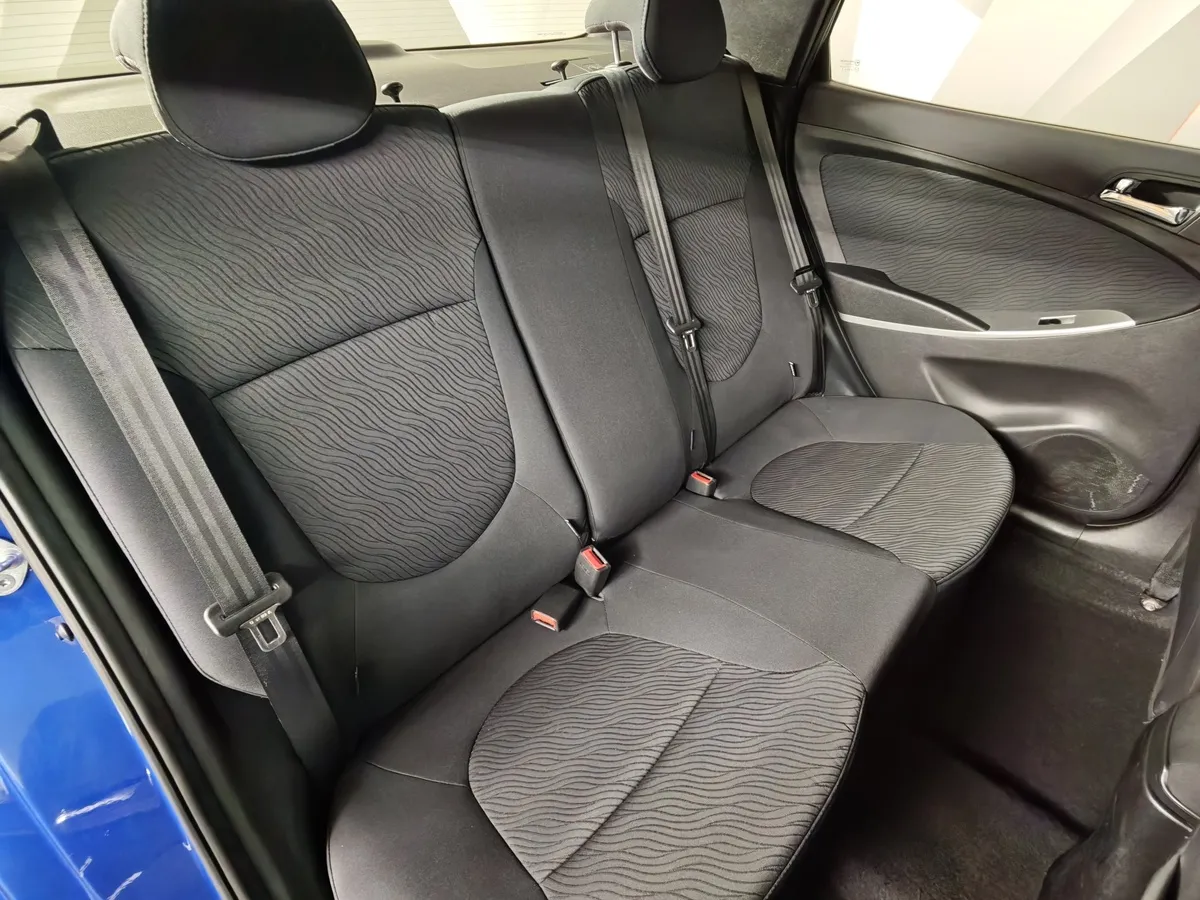 Hyundai Solaris 1.6 AT (123 л.с.) Comfort Синий в АВИЛОН. Слайд №15