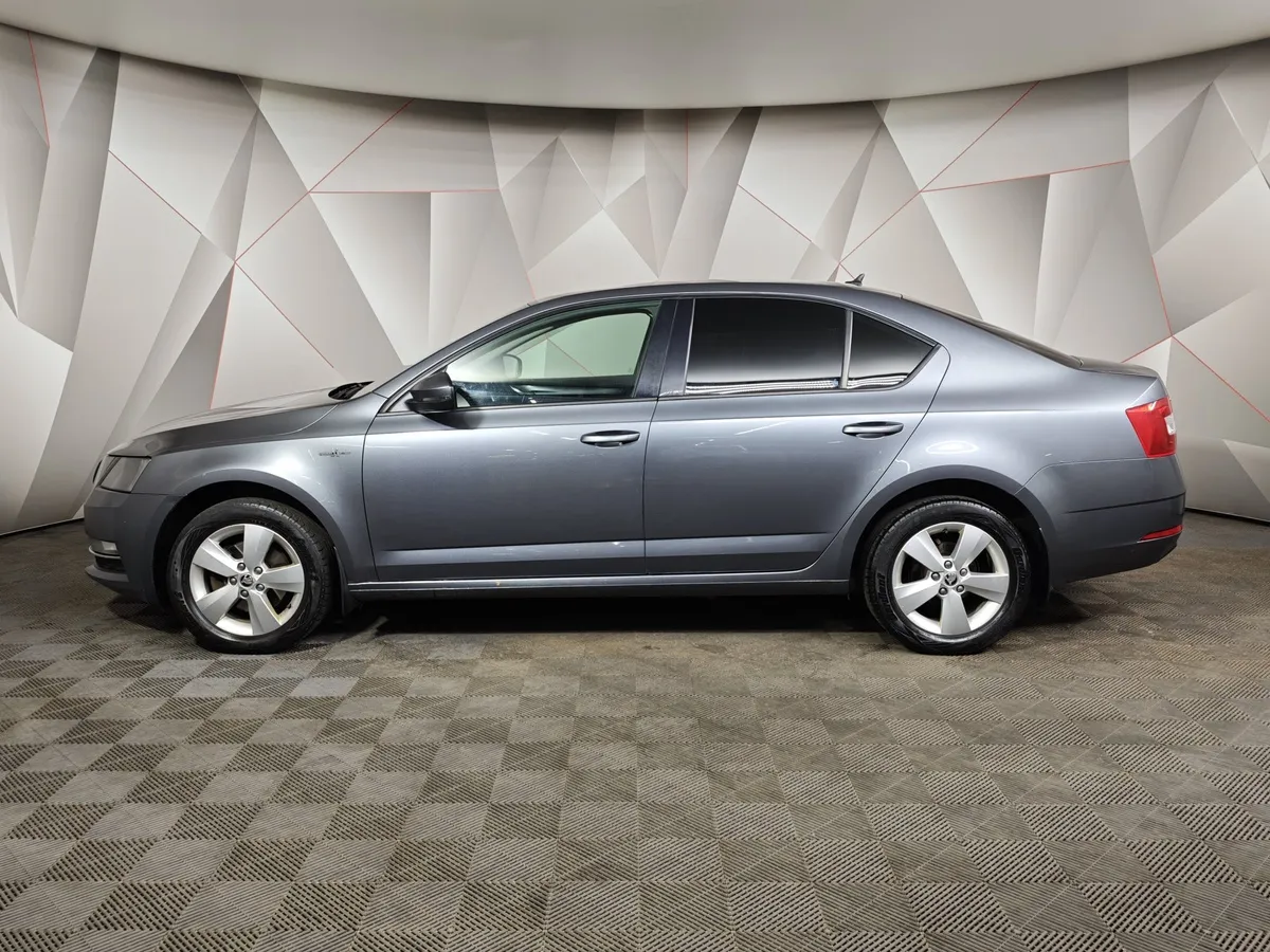 Skoda Octavia 1.4 TSI DSG (140 л.с.) Hockey Edition Серый в АВИЛОН. Слайд №5