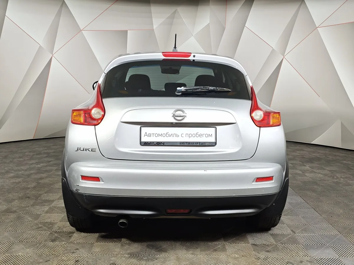 Nissan Juke 1.6 turbo CVT AWD (190 л.с.) Серебристый в АВИЛОН. Слайд №8