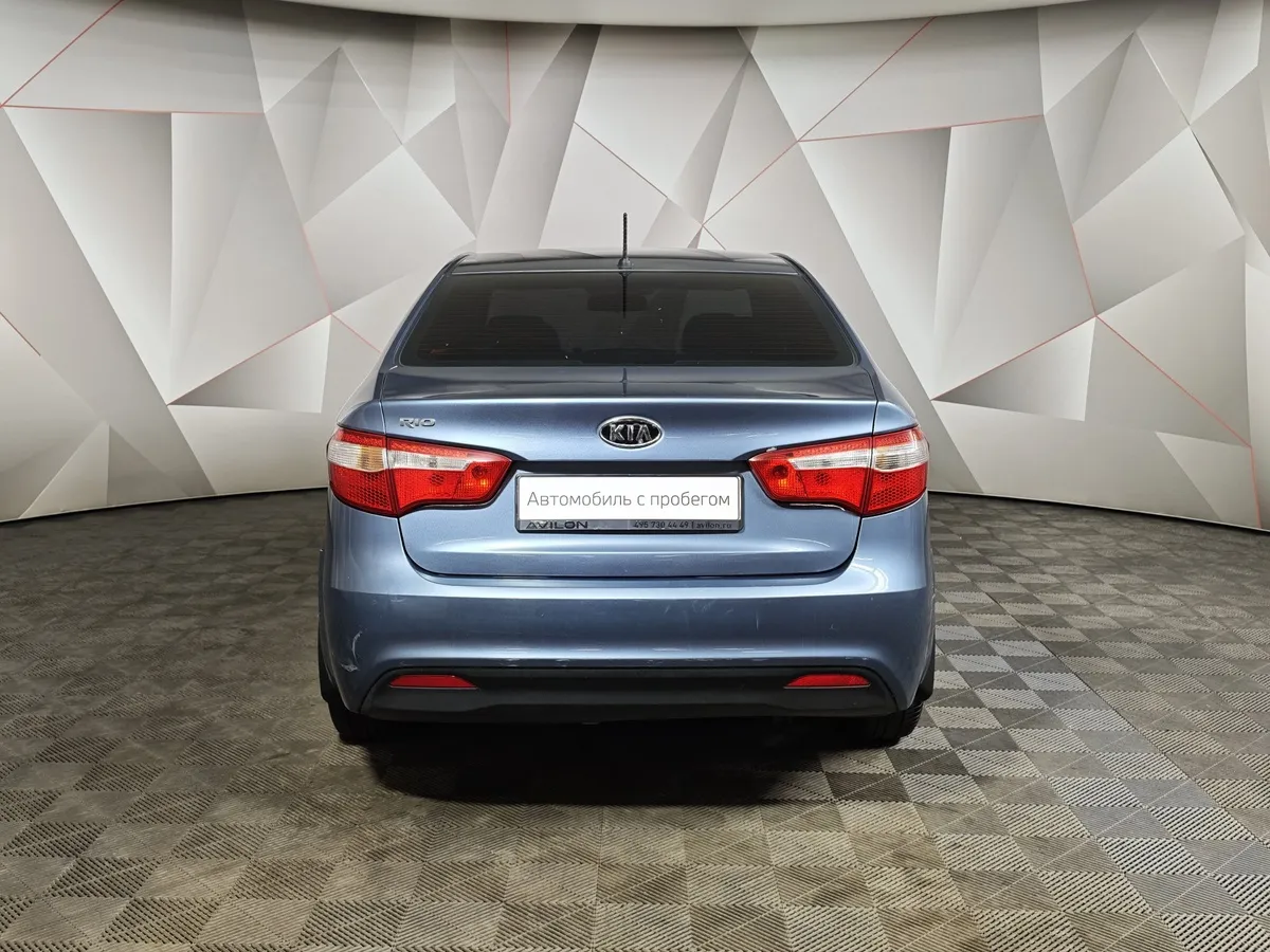 Kia Rio 1.6 AT (123 л.с.) Голубой в АВИЛОН. Слайд №8