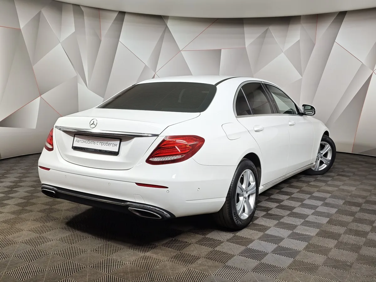 Mercedes-Benz E-Класс E 220 d 9G-TRONIC (194 л.с.) Белый в АВИЛОН. Слайд №2