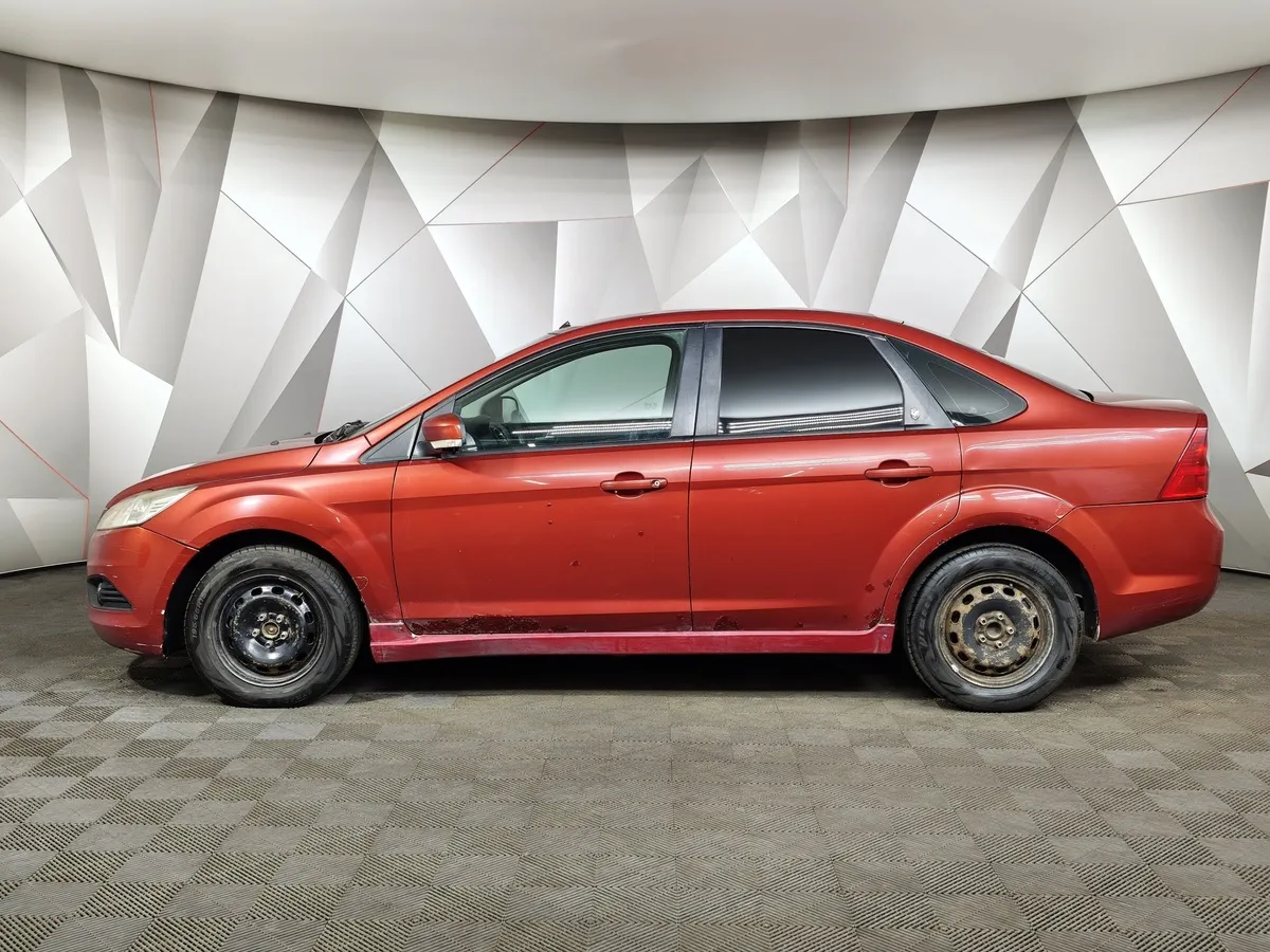 Ford Focus 1.6 MT (116 л.с.) Ghia Оранжевый в АВИЛОН. Слайд №4