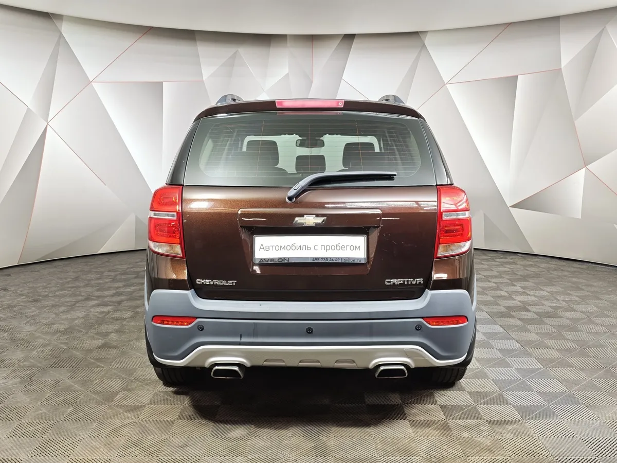 Chevrolet Captiva 2.4 AT (5 мест) (167 л.с.) LT Коричневый в АВИЛОН. Слайд №8
