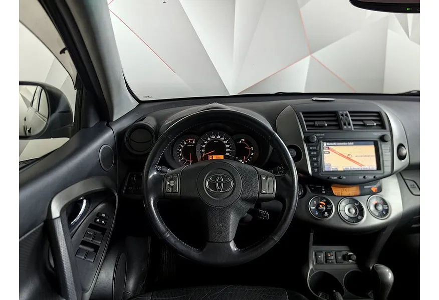 Toyota RAV4 2.4 CVT AWD (170 л.с.) Черный в АВИЛОН. Слайд №18