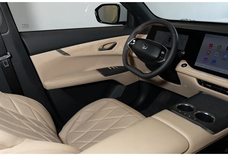 Changan CS75PLUS 2.0 AT 4WD (235 л.с.) Tech Черный в АВИЛОН. Слайд №11