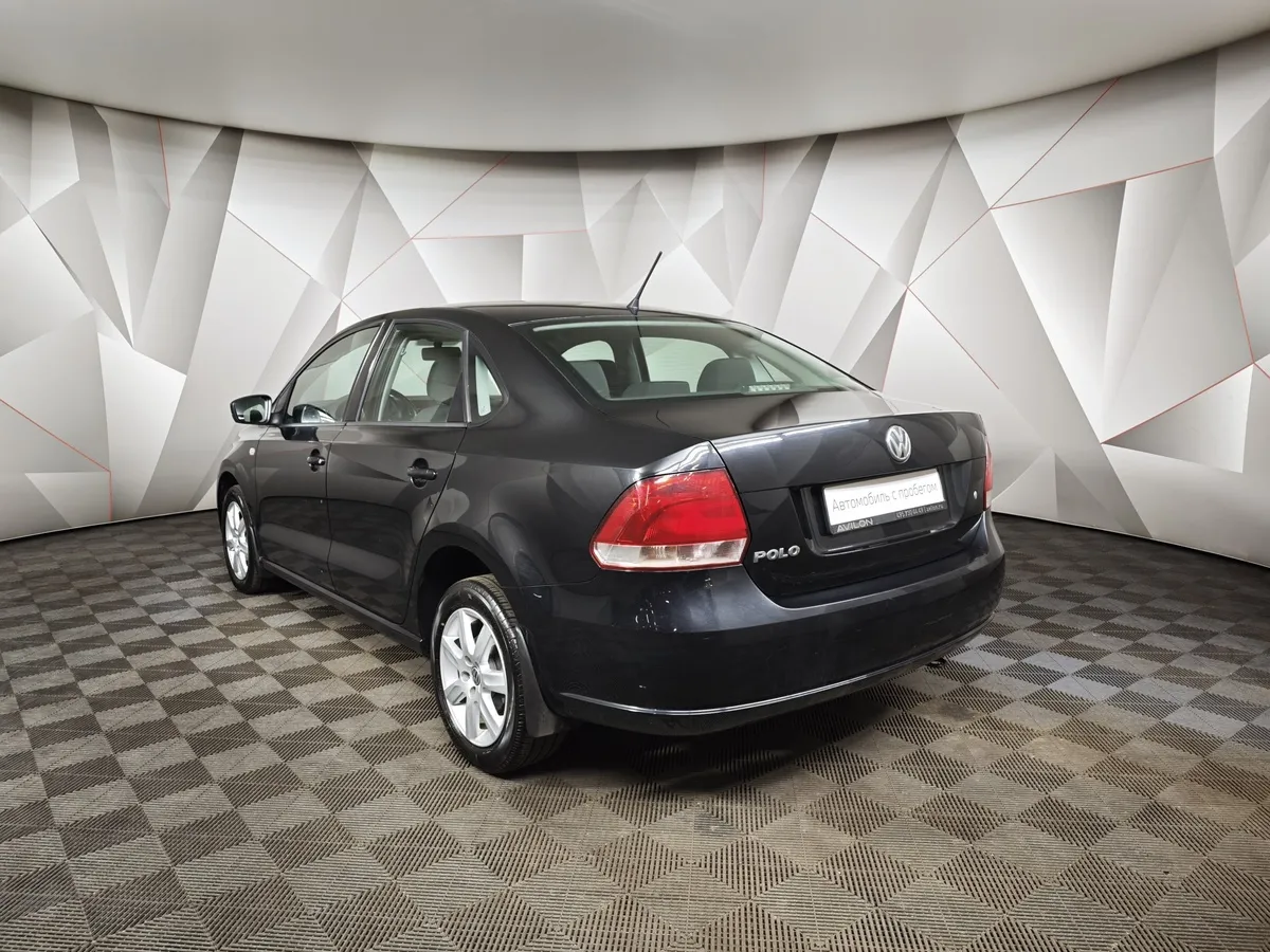 Volkswagen Polo 1.6 Tiptronic (105 л.с.) Comfortline Черный в АВИЛОН. Слайд №4