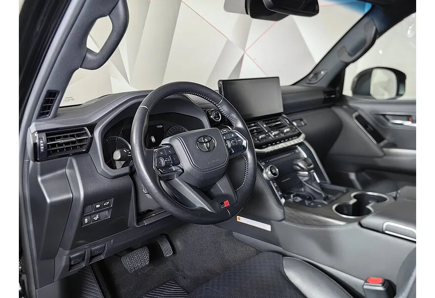Toyota Land Cruiser 3.4 V6 AT 4WD (299 л.с.) 70th Anniversary Черный в АВИЛОН. Слайд №10