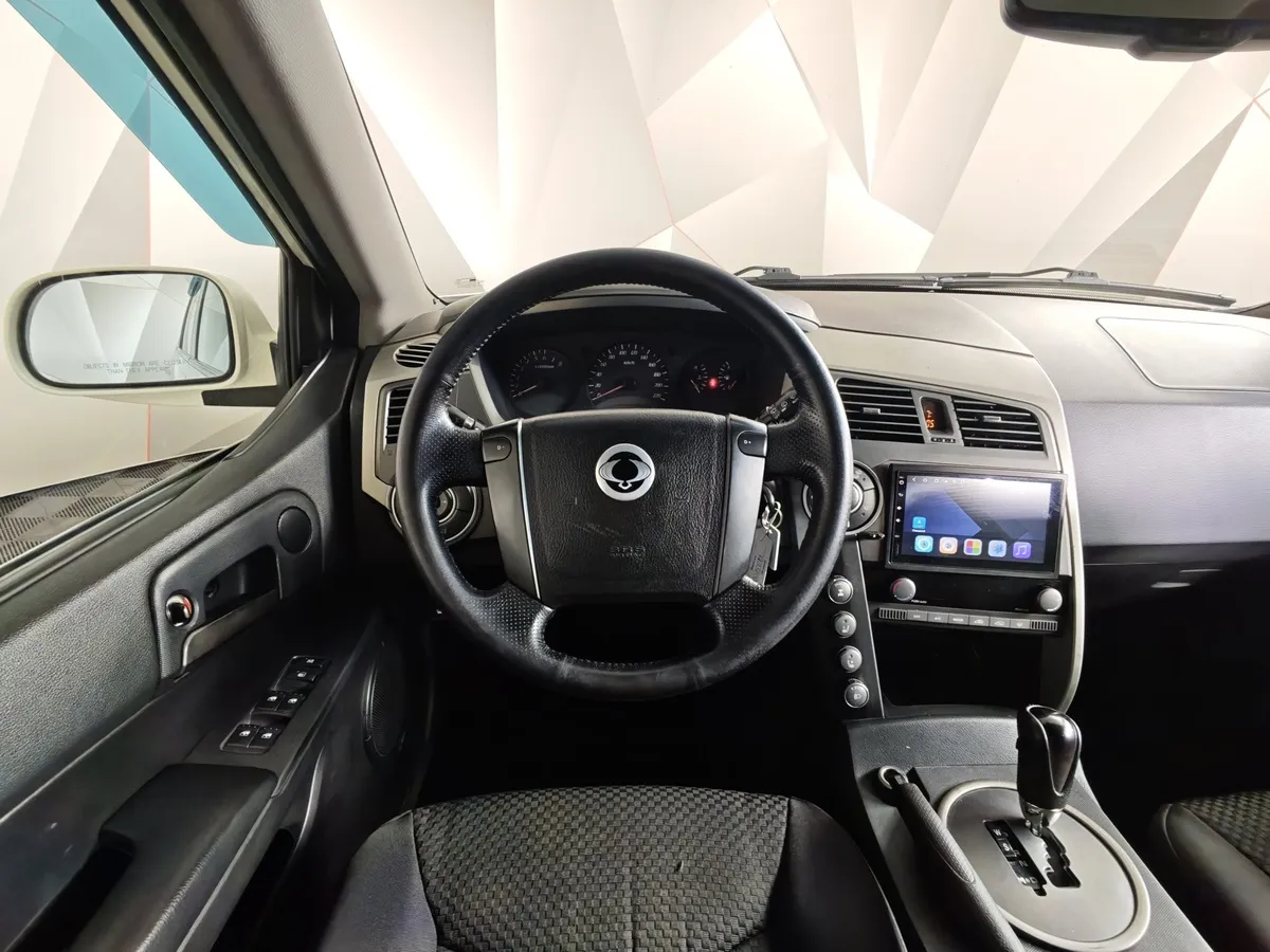 SsangYong Kyron 2.3 E-Tronic 4WD (150 л.с.) Белый в АВИЛОН. Слайд №20