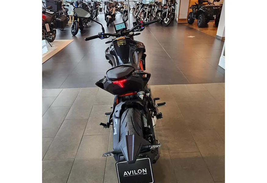 QJMOTOR SRK 400 400 см³ (41 л.с.) (41) 400 в АВИЛОН. Слайд №9