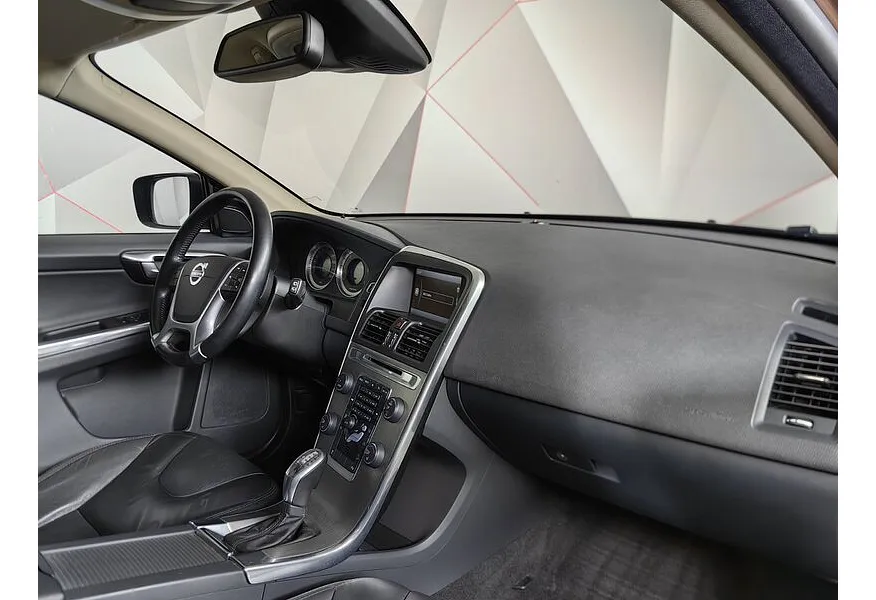 Volvo XC60 2.4 D Geartronic AWD (163 л.с.) Коричневый в АВИЛОН. Слайд №12