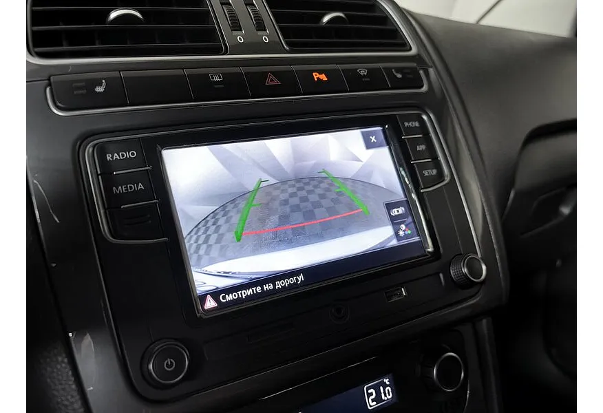 Volkswagen Polo 1.6 MT (105 л.с.) Trendline Белый в АВИЛОН. Слайд №21