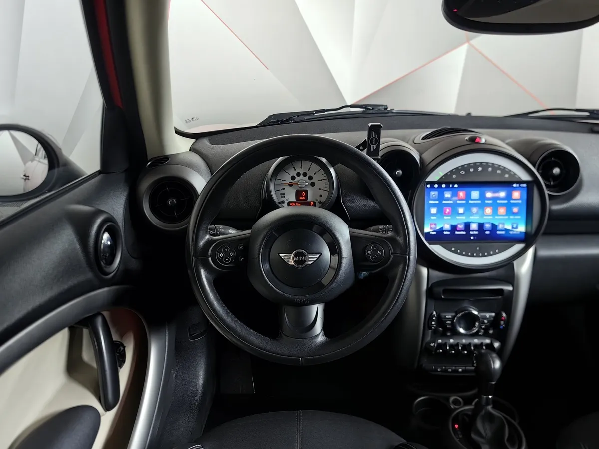Mini Countryman 1.6 AT (122 л.с.) Красный в АВИЛОН. Слайд №15