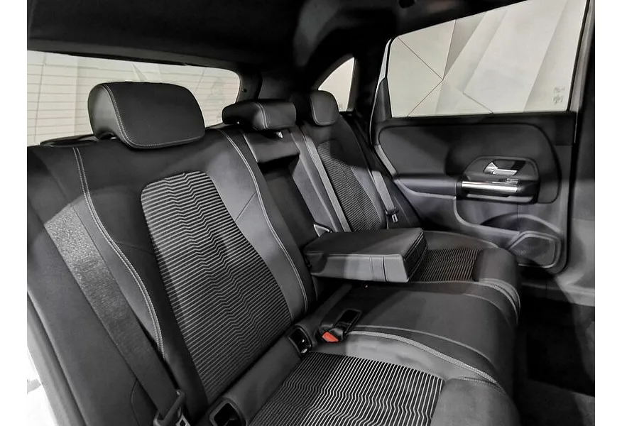 Mercedes-Benz B-Класс B 200 7-G DCT (150 л.с.) Limited Белый в АВИЛОН. Слайд №16