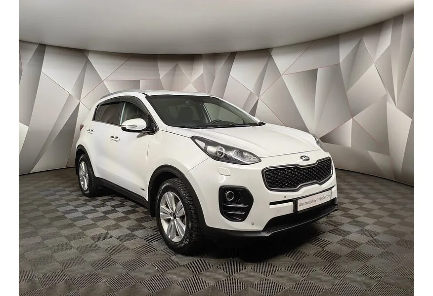 Kia Sportage 2.0 AT 4WD (150 л.с.) Luxe Белый в АВИЛОН. Слайд №3