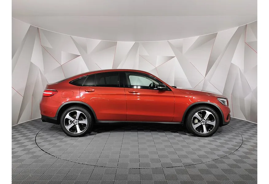 АВИЛОН - Mercedes-Benz GLC Купе 250 9G-TRONIC 4MATIC (211 л.с.) Особая серия Красный - slide 3