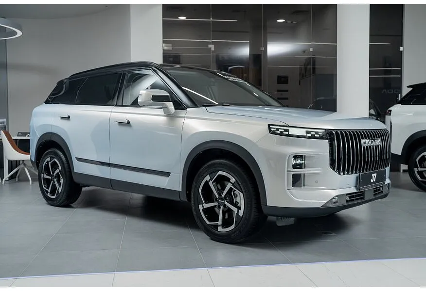 АВИЛОН - Jaecoo J7 1.6T 7DCT 4WD (150 л.с.) Active LP Серебристый - slide 0