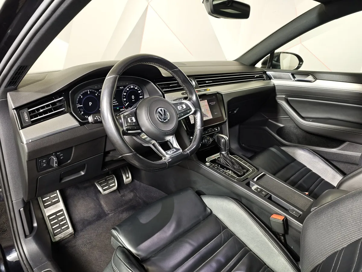 Volkswagen Passat 2.0 TSI BlueMotion DSG 4motion (220 л.с.) Variant Черный в АВИЛОН. Слайд №19