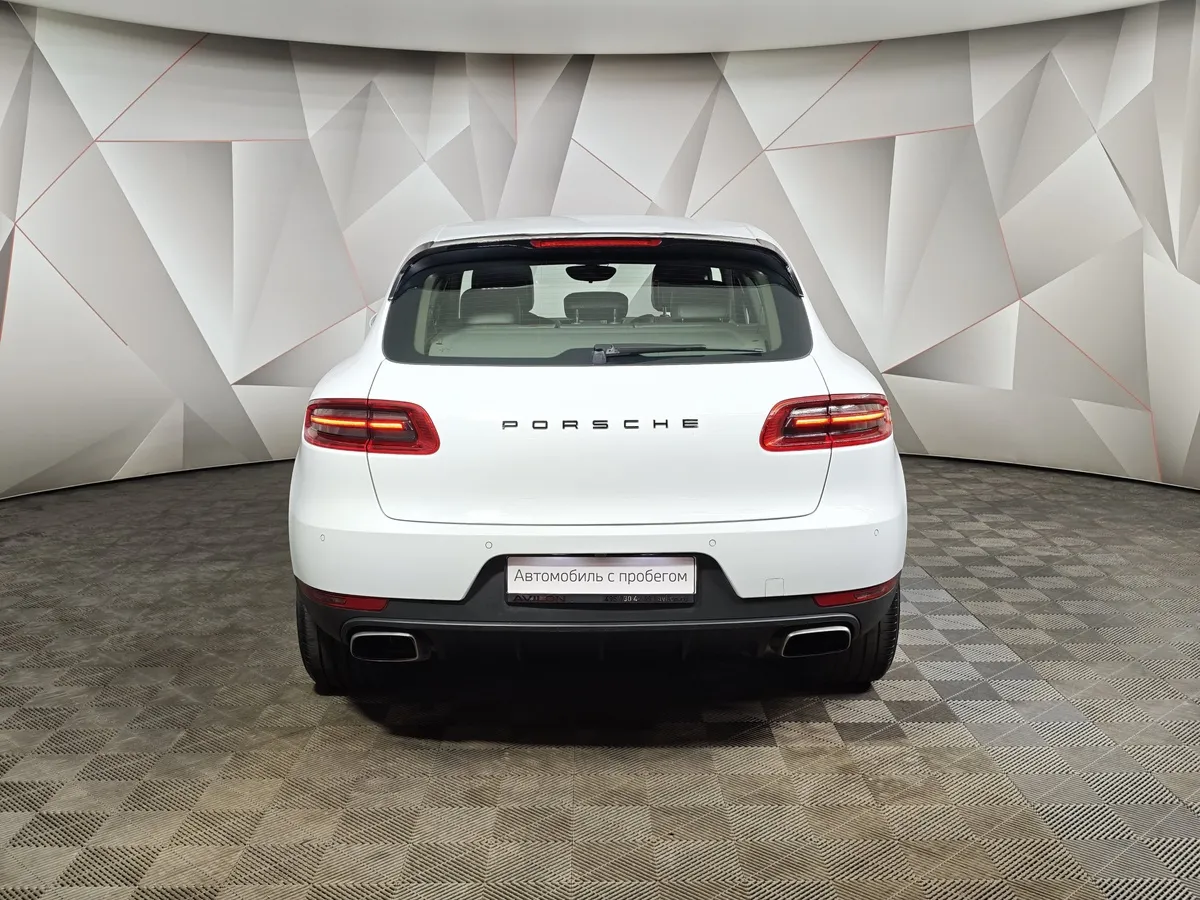 Porsche Macan 2.0 PDK AWD (252 л.с.) Белый в АВИЛОН. Слайд №8