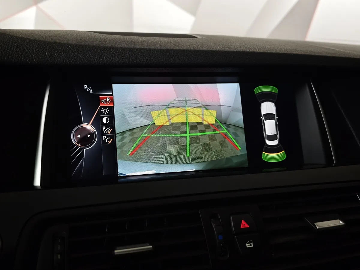 BMW 5 серия 520i AT (184 л.с.) Коричневый в АВИЛОН. Слайд №16