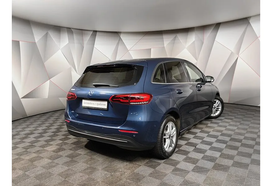 Mercedes-Benz B-Класс B 180 7G-DCT (136 л.с.) Style Синий в АВИЛОН. Слайд №2