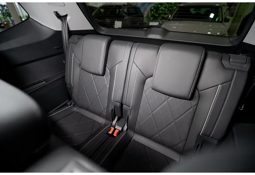 АВИЛОН - Volkswagen Teramont 2.0 TSI AT 4Motion (220 л.с.) Respected flagship version Черный - slide 2