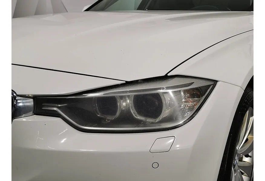 BMW 3 серия 328i xDrive AT (245 л.с.) Base Локальная сборка Белый в АВИЛОН. Слайд №8