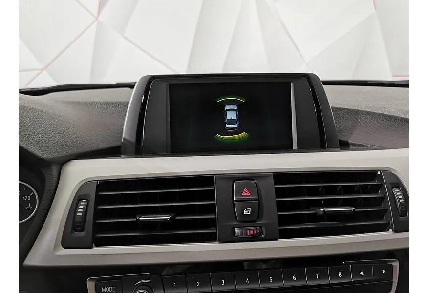 BMW 3 серия 318i AT (136 л.с.) Черный в АВИЛОН. Слайд №16