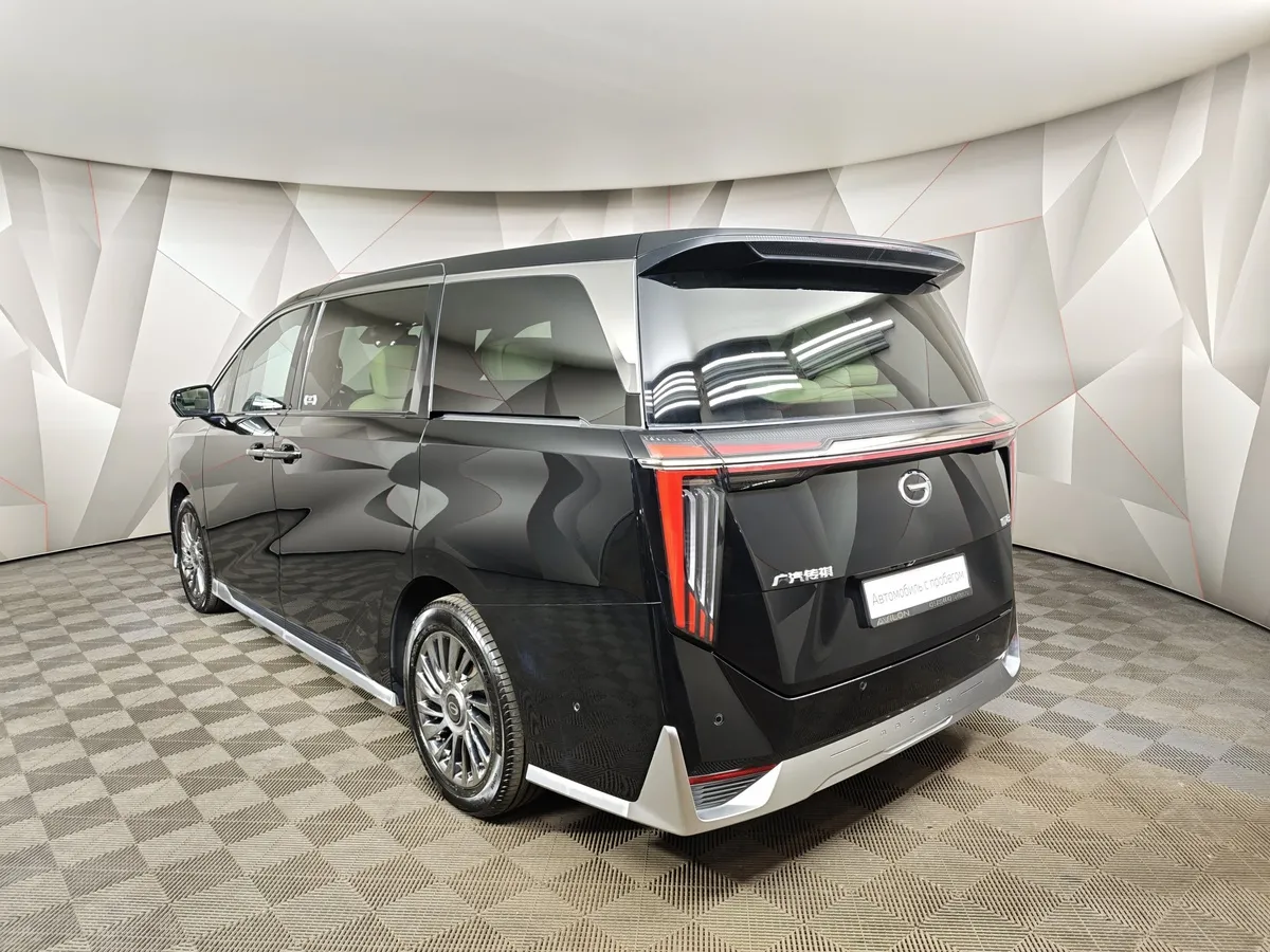 GAC M8 Master series 400T 2.0T AT (232 л.с.) Flagship Edition Черный в АВИЛОН. Слайд №4