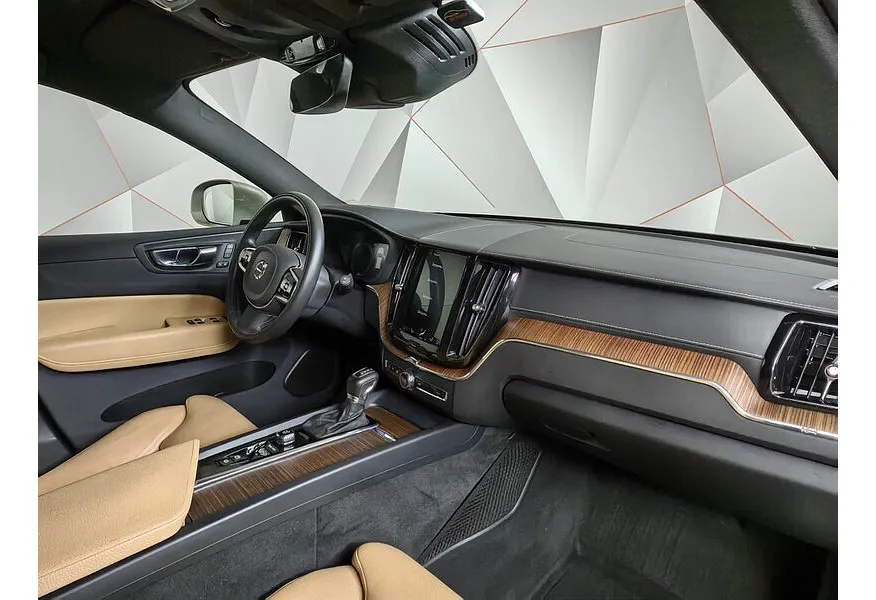 Volvo XC60 2.0 T5 AT AWD (249 л.с.) Inscription Бежевый в АВИЛОН. Слайд №13