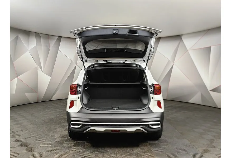 Kia Seltos 2.0 MPI 4WD IVT (149 л.с.) Style Белый в АВИЛОН. Слайд №12