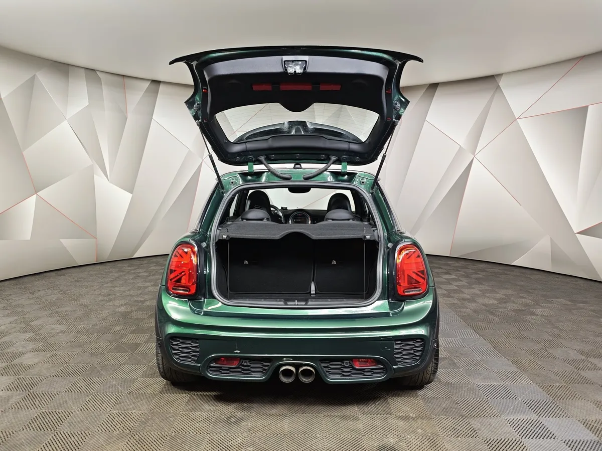 MINI 3 двери JCW 2.0 AT (231 л.с.) Зеленый в АВИЛОН. Слайд №9