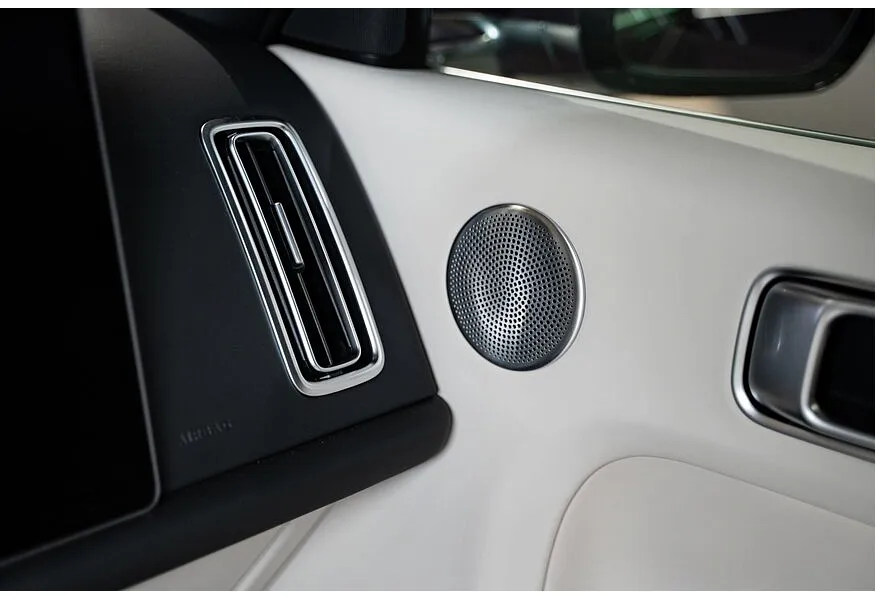 Li Auto L9 1.5 AT 4WD (449 л.с.) Ultra Черный в АВИЛОН. Слайд №18