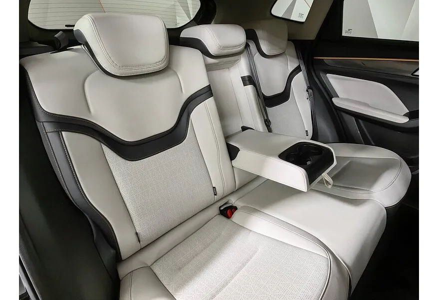 Haval Jolion 1.5 DCT 4WD (150 л.с.) Premium Черный в АВИЛОН. Слайд №17