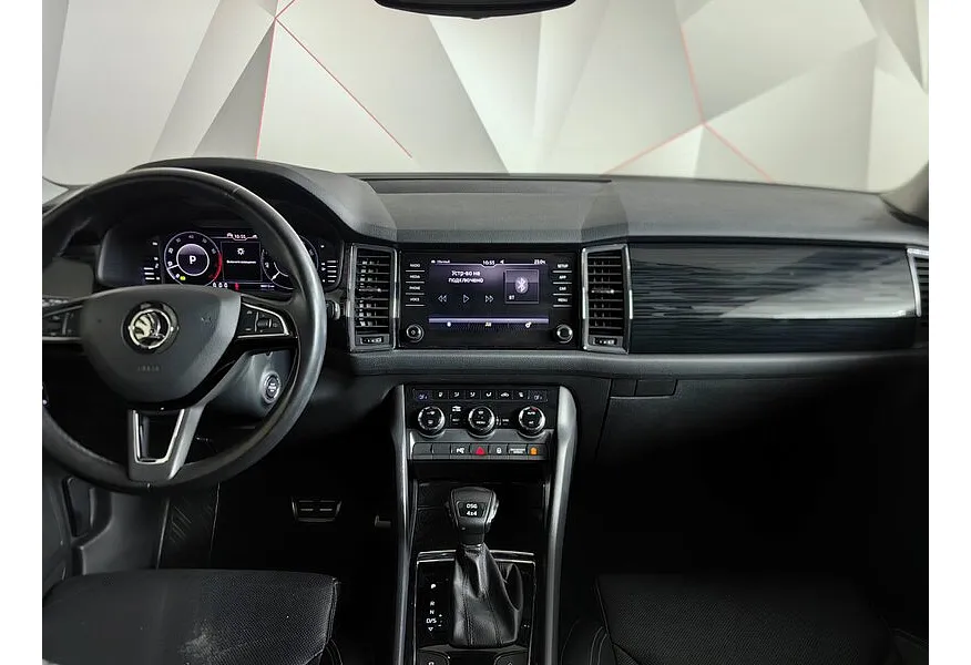 Skoda Kodiaq 2.0 TSI DSG 4X4 (180 л.с.) Зеленый в АВИЛОН. Слайд №15