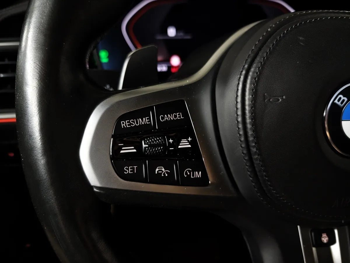BMW 3 серия M340i xDrive (387 л.с.) Серый в АВИЛОН. Слайд №20