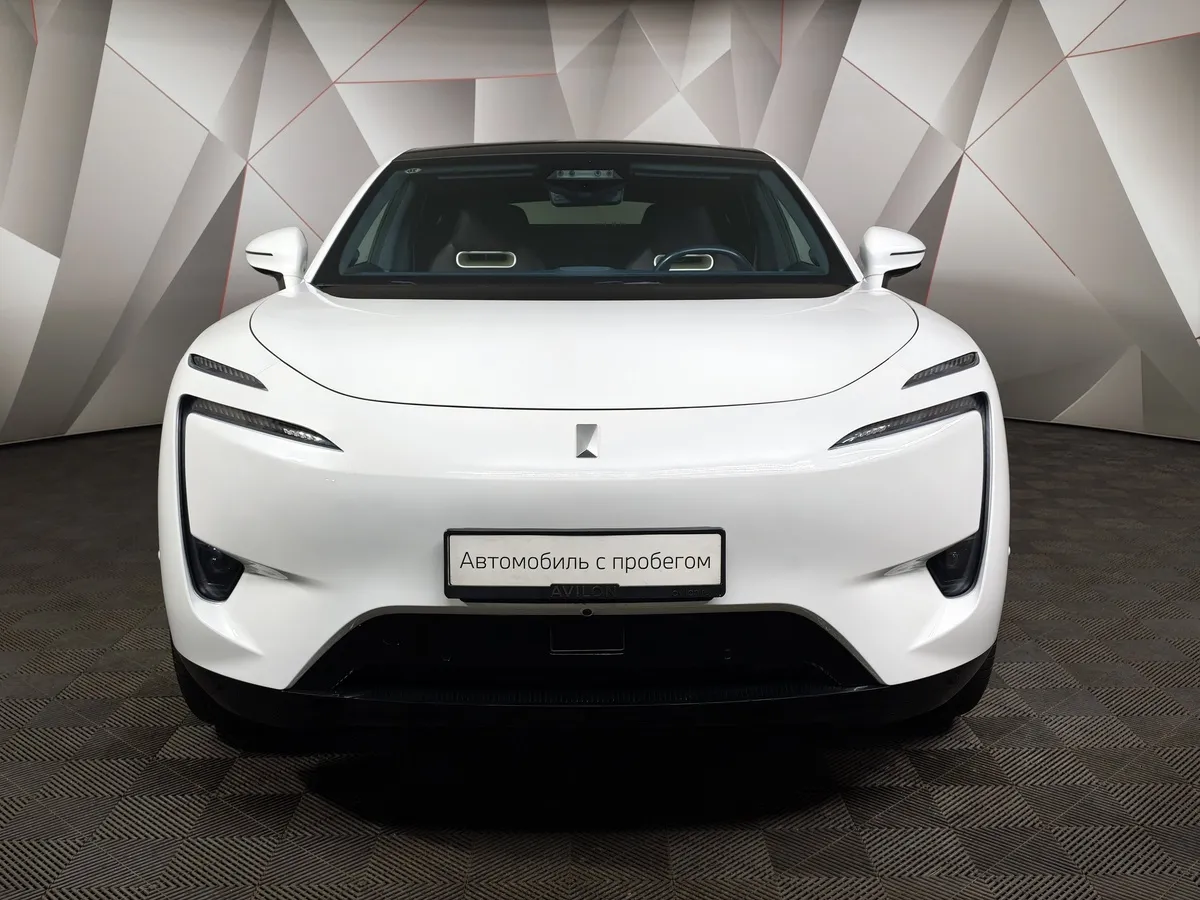 Avatr 11 Long Range Dual Motor AT 4WD (309 л.с.)  Luxury Edition  Белый в АВИЛОН. Слайд №7