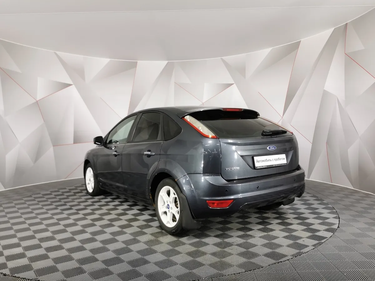 Ford Focus 1.6 AT (101 л.с.) Ghia Серый в АВИЛОН. Слайд №4