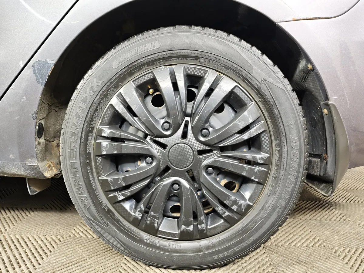 Kia Rio 1.6 AT (123 л.с.) Серый в АВИЛОН. Слайд №9