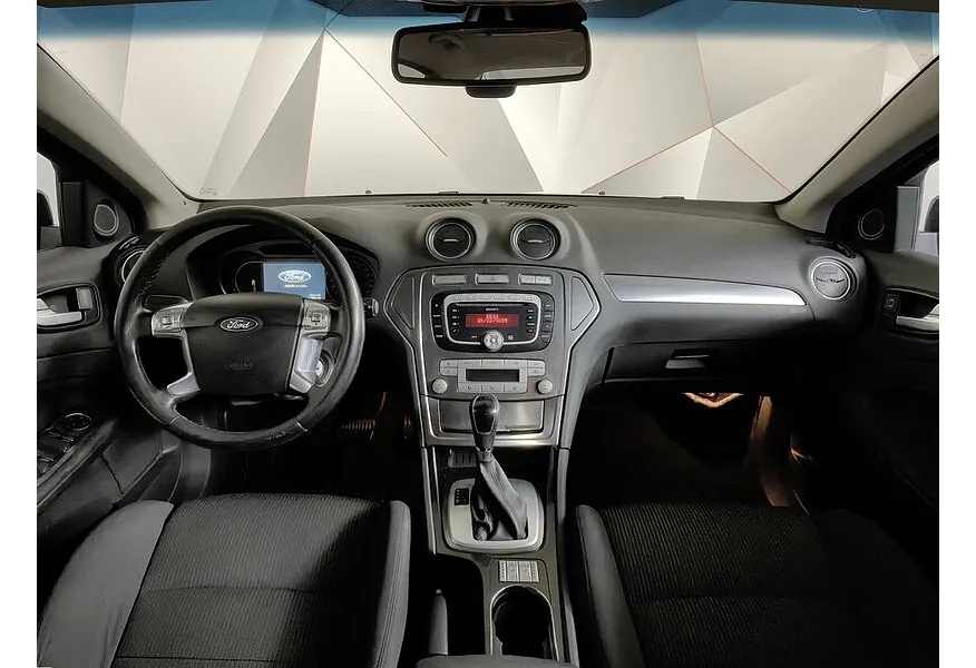 Ford Mondeo 2.3 AT (161 л.с.) Ambiente Черный в АВИЛОН. Слайд №12