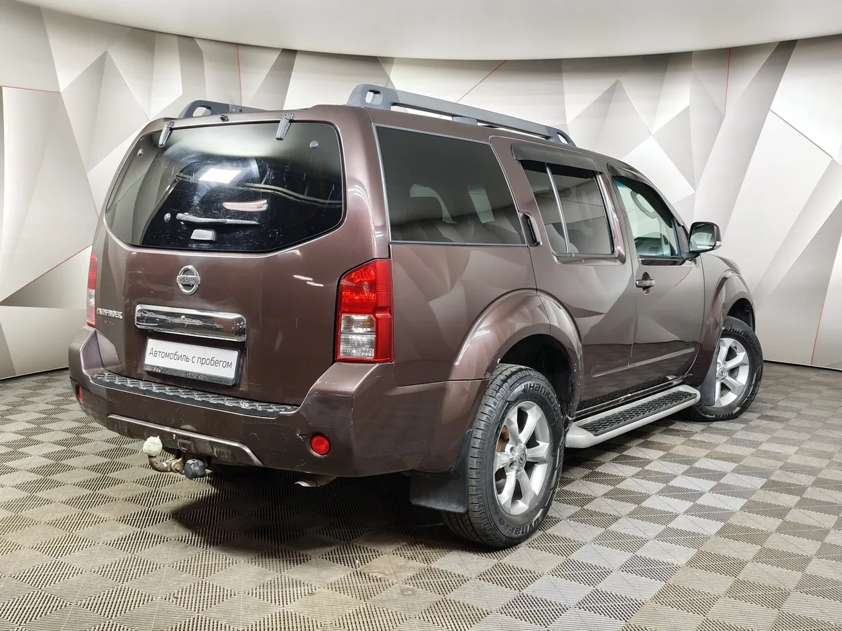 Nissan Pathfinder 2.5 dCi Turbo AT AWD (190 л.с.) Фиолетовый в АВИЛОН. Слайд №2