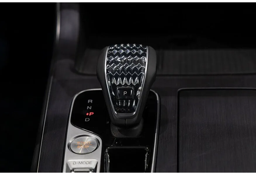 LIVE. Слайд №10