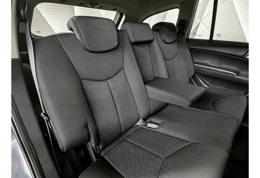 SsangYong Kyron 2.3 MT 4WD (150 л.с.) Серый в АВИЛОН. Слайд №14