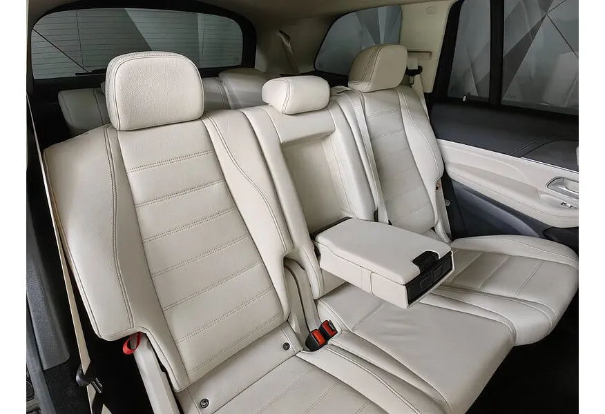 Mercedes-Benz GLS 450 9G-TRONIC 4Matic (367 л.с.) Premium Plus (Локальная сборка) Черный в АВИЛОН. Слайд №17